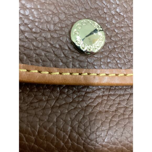 NWOT Dooney & Bourke Wristlet Women’s 1Size Pebbled Leather SignatureRedInterior - Picture 9 of 9